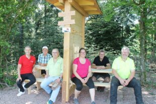 2023-6-14-OH-Franz Huber-Spende Sparkasse-AugenBlick-Runde-Attaktion-IMG_4471