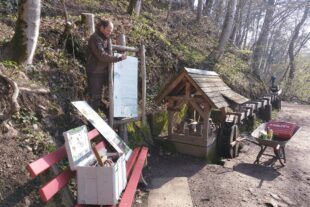 2023-6-16-OH-Gemeinde- Hademar Kollektiv Austausch der Schilder 2021