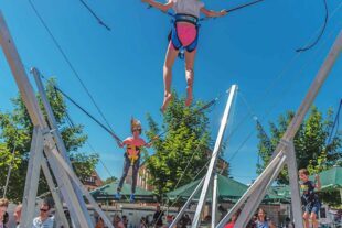 2023-6-23-ZE-UH-TVU- Vorbericht Foto vom Lieferanten 4er Bungee-Trampolin -5