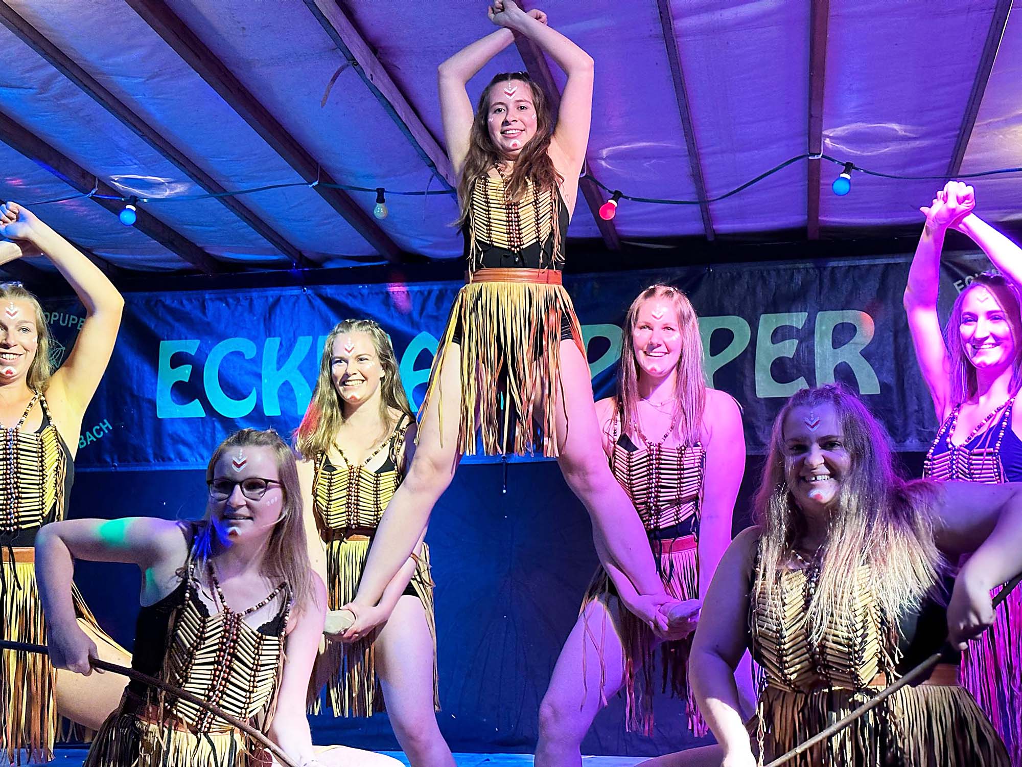 2023-6-30-ZE-UH-privat-Eckwaldpuper Showtanz