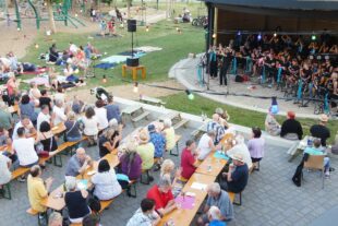 2023-7-10-NO-bia-Gitarrenverein-und-SP Blick von oben Richtung Pavillon (2)