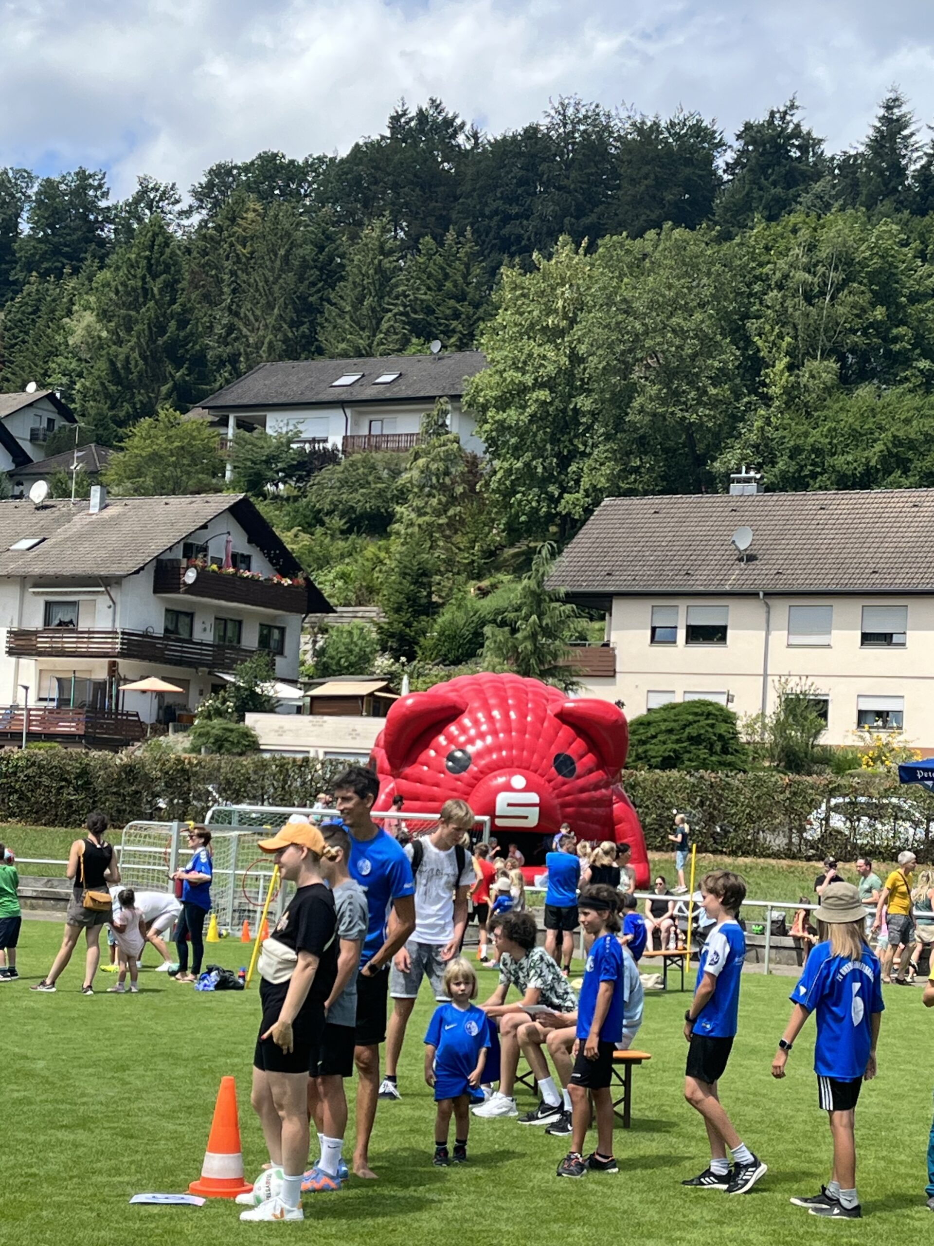 2023-7-19-ZE-UH-Verein-FVU_Familientag_Volle_Hütte