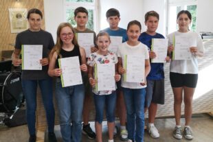 2023-7-26-ZE-UH-Verein-Musikverein-Abzeichen Bronze-Silber2023