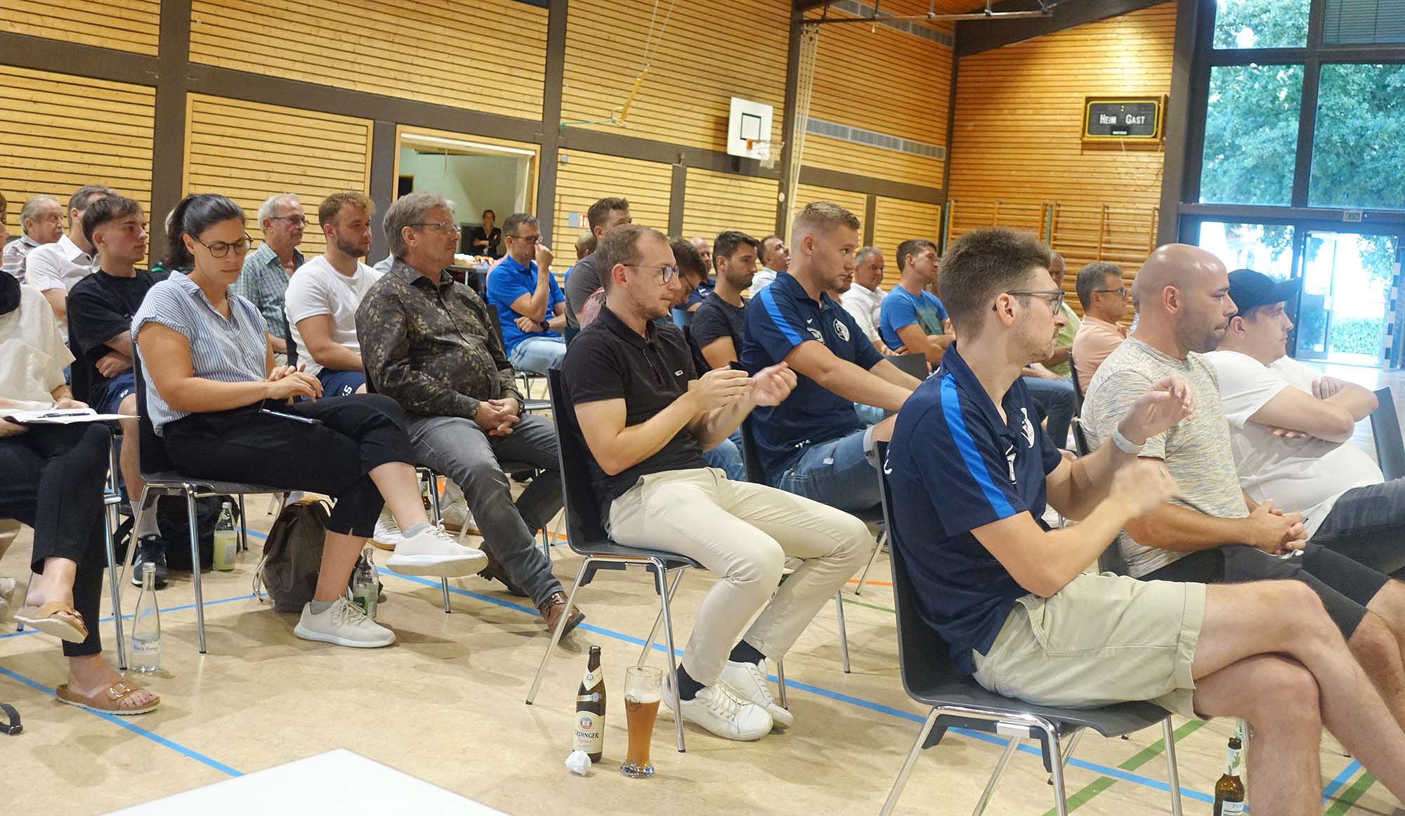 2023-7-31-ZE-UH-hpw-FVU_GV_2023_Applaus2023-7-31-ZE-UH-hpw-FVU Generalversammlung