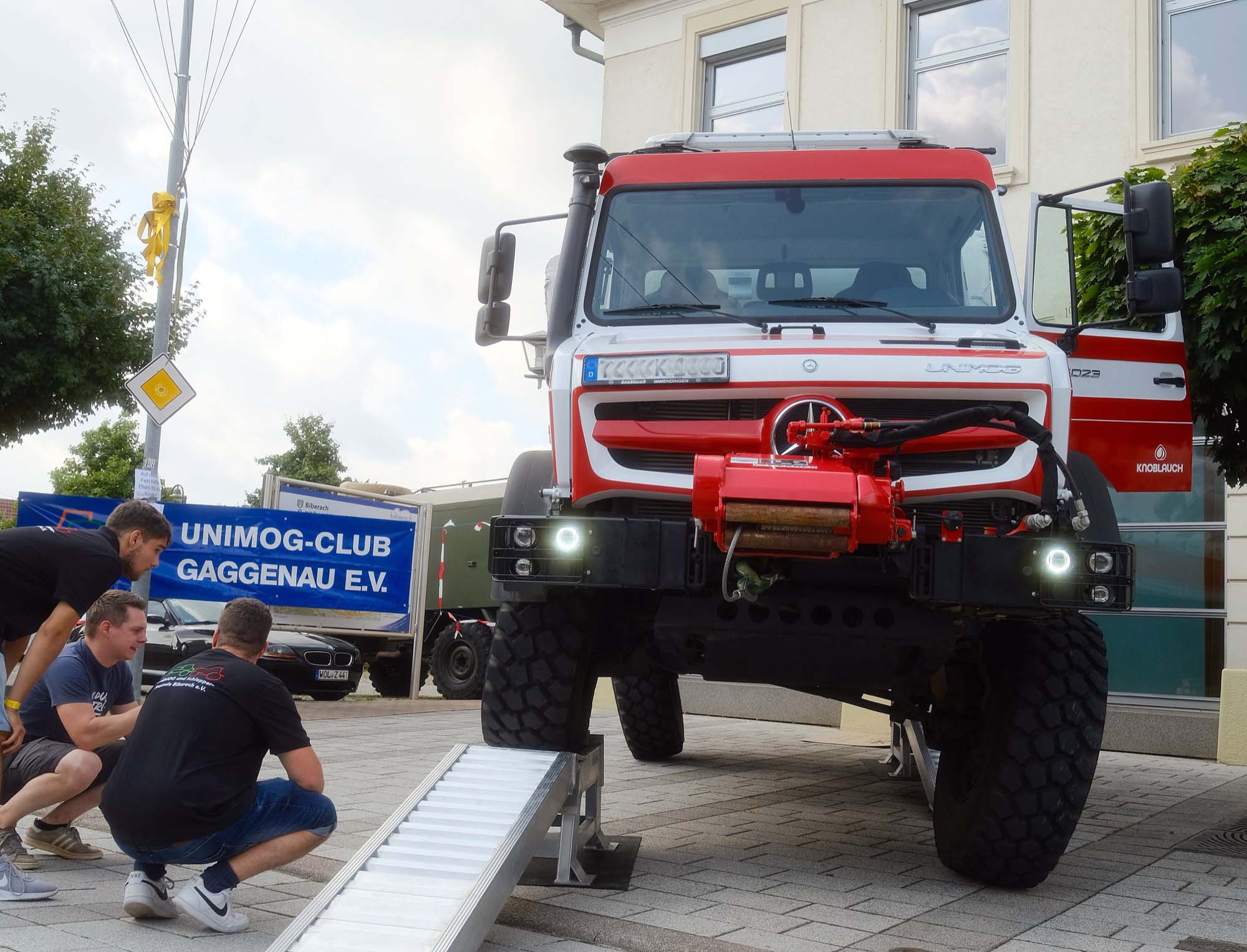2023-7-7-BI-Unimog-Treff-4 U5023 in Maximalverschränkung Foto Sonja Rombach