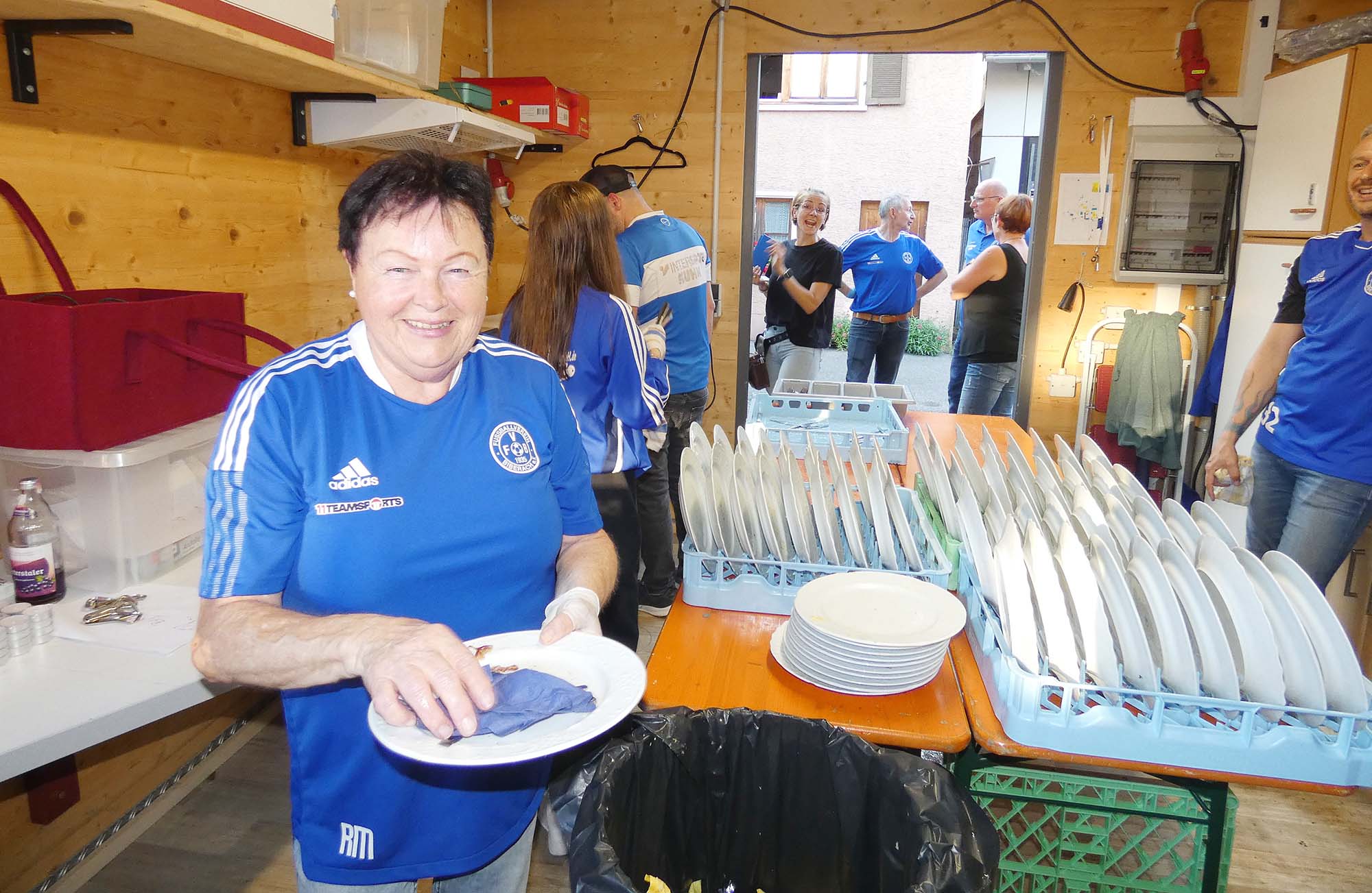 2023-8-11-BI-bia-Tavernenabend-und-Geschirrdienst