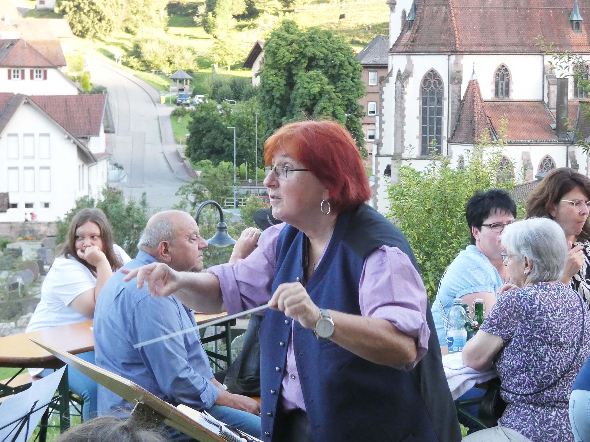 2023-8-16-NO-bia-Trachtenkapelle-und-Dirigentin