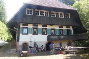 2023-8-25-NO-bia-Freizeithäuser-Schottenhöfe-und-SP Arbeiten vor St. Benedikt (2)