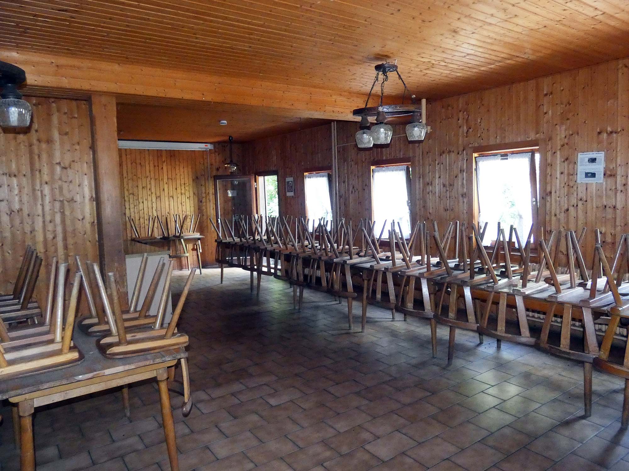 2023-8-25-NO-bia-Freizeithäuser-Schottenhöfe-und-SP Aufenthaltsraum