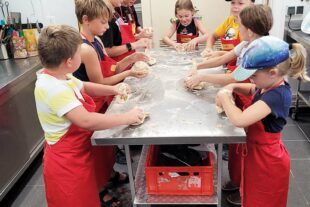 2023-8-28-NO-Ingrid Decker- Vom Korn zur Pizza 1000036210