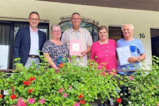 2023-8-30-OH-Richard Weith-Gästeehr. Peter Himmelsbach-PM_Gästeehrung_Zuwald