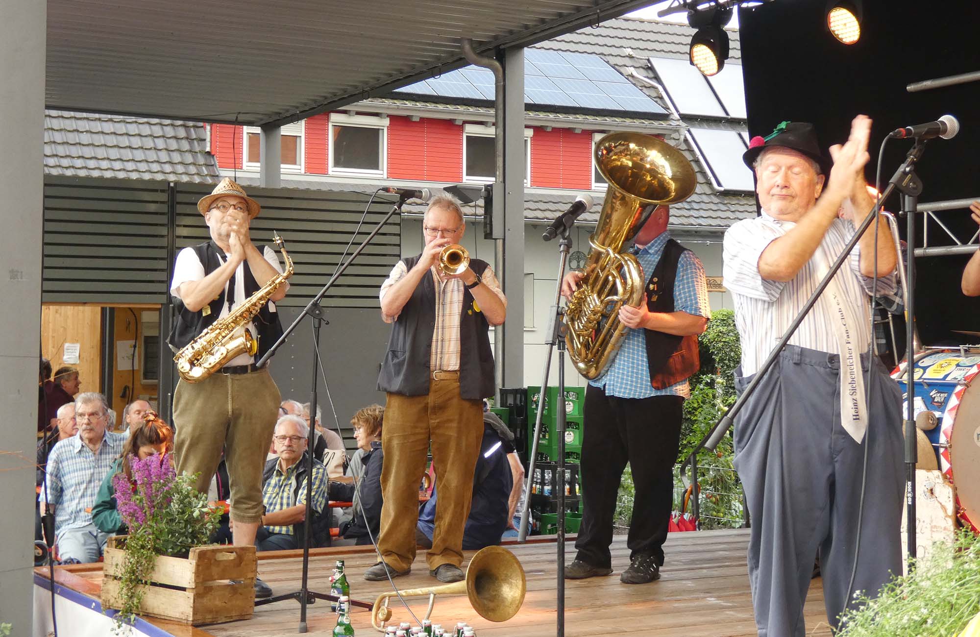 2023-8-4-BI-bia-Tavernenabend-+ Blechbläser + Flamenco