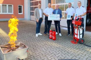 2023-9-29-BI-Volksbank Lahr eG- Spende an Feuerwehr Bib-IMG_9901