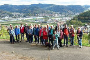 2023-10-27-ZE-UE-Franz Huber- Wandergruppe Berghaupten WGE -IMG_3927