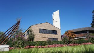 Das Gemeindezentrum steht offen