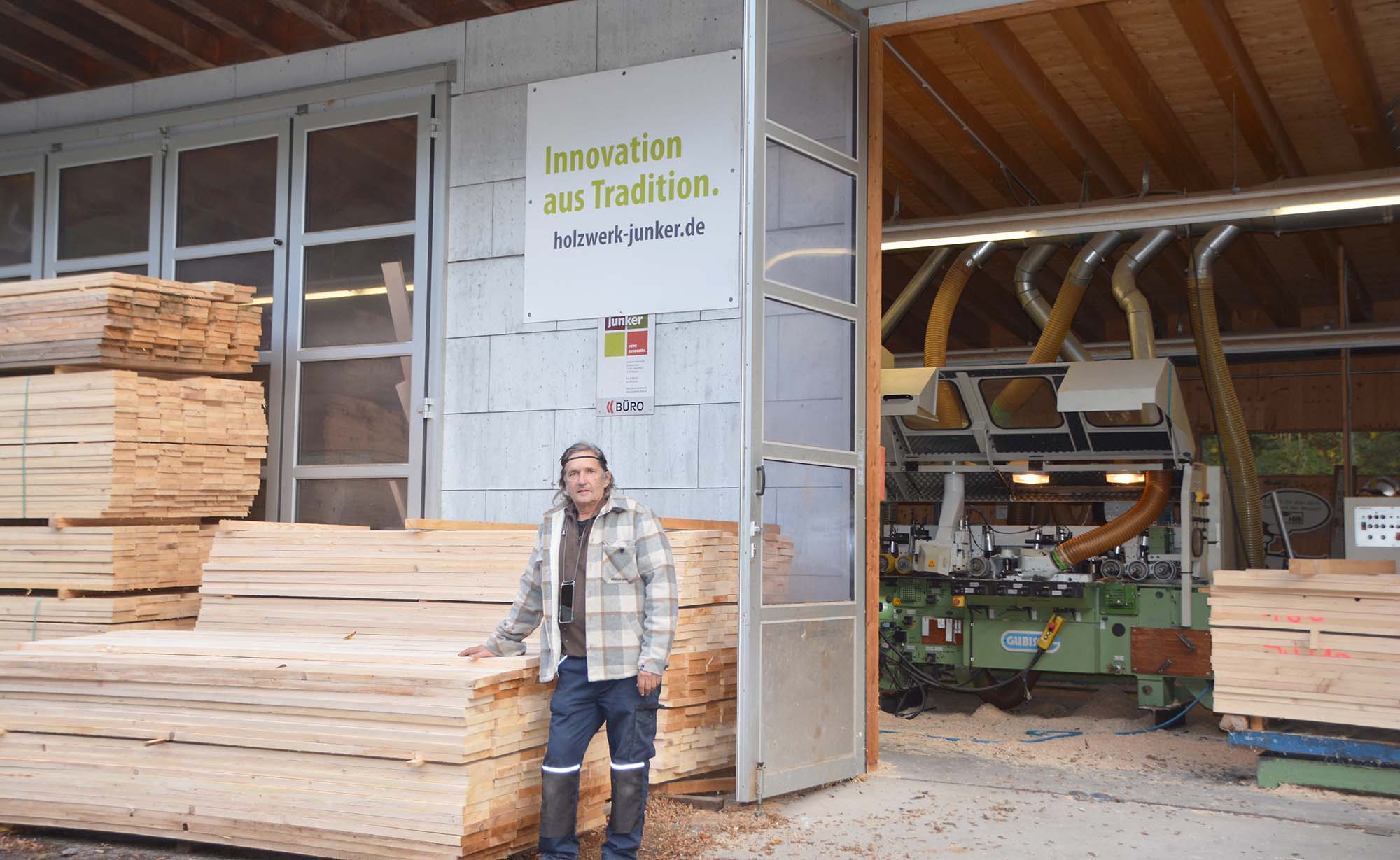 2023-11-10-NO-hps-Massivholz Junker-DSC_6969 2