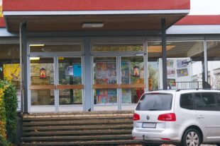 2023-11-15-OH-vo- Brandenkopfschule Foyer _XT4V6303