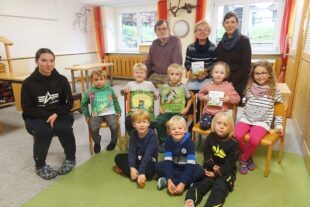 2023-11-24-OH-Anne-Kathrin Heizmann. Bücherei und Kinderhaus- Vorlesetag 2023