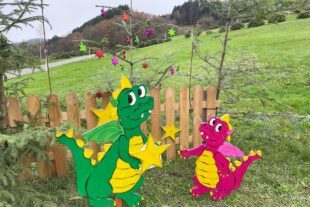 2023-11-29-NO-Tourist-Info-Nordi-Weihnachtsweg-IMG_Nordi und Lilli station 1