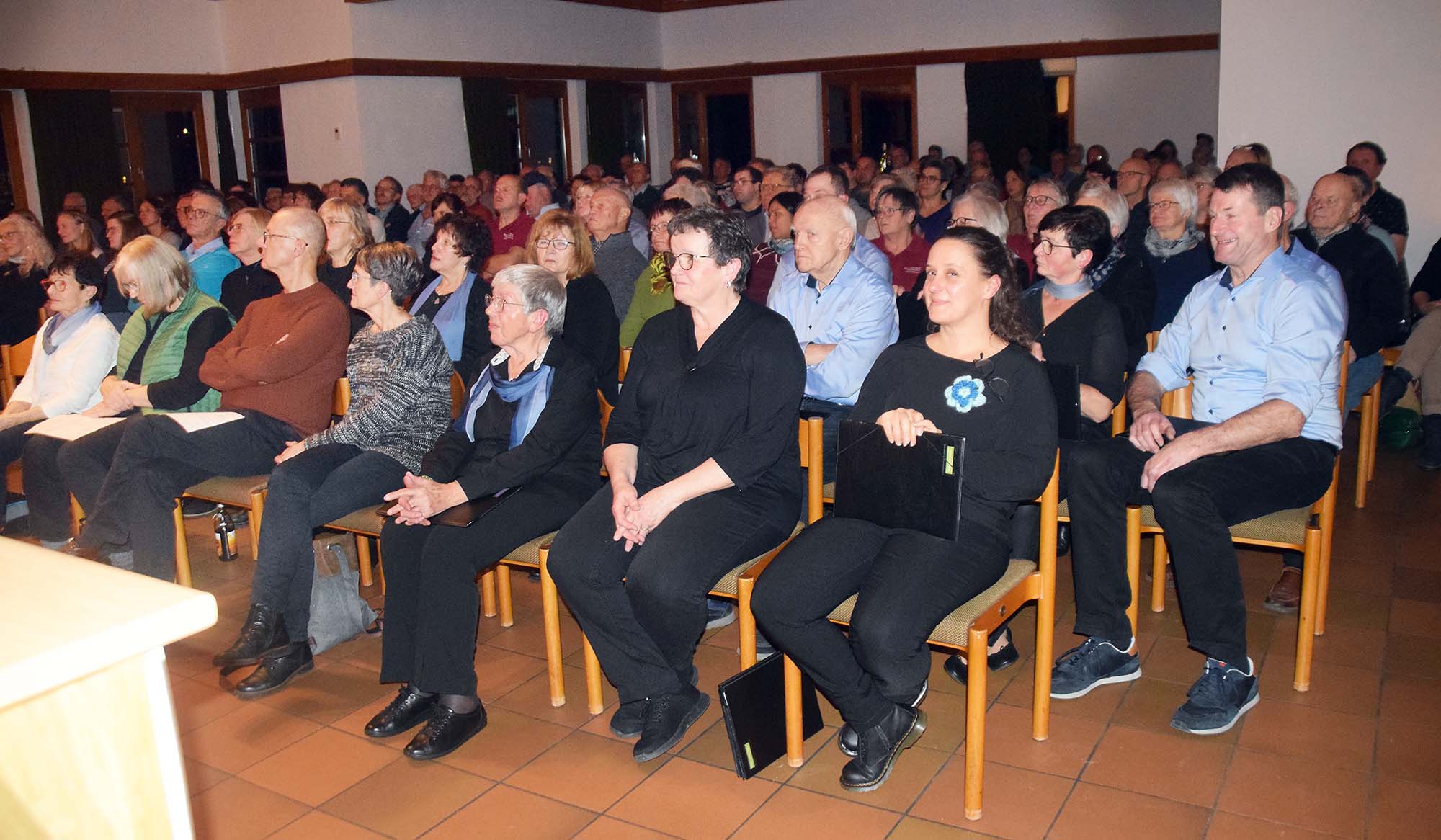 2023-11-29-NO-hv-Chor der Klänge-Jahreskonzert-DSC_0874