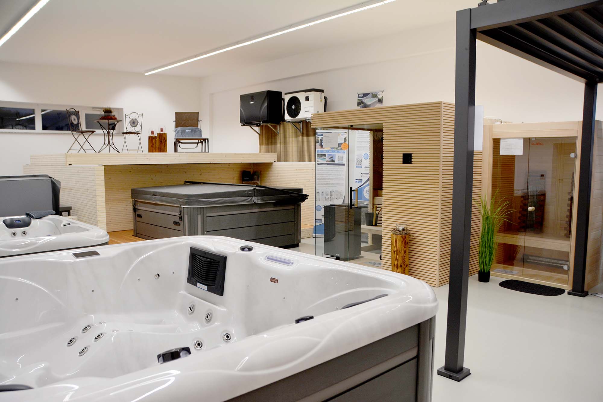 2023-11-8-BI-hps-Berger-Black Forest Pools-DSC_6960 2