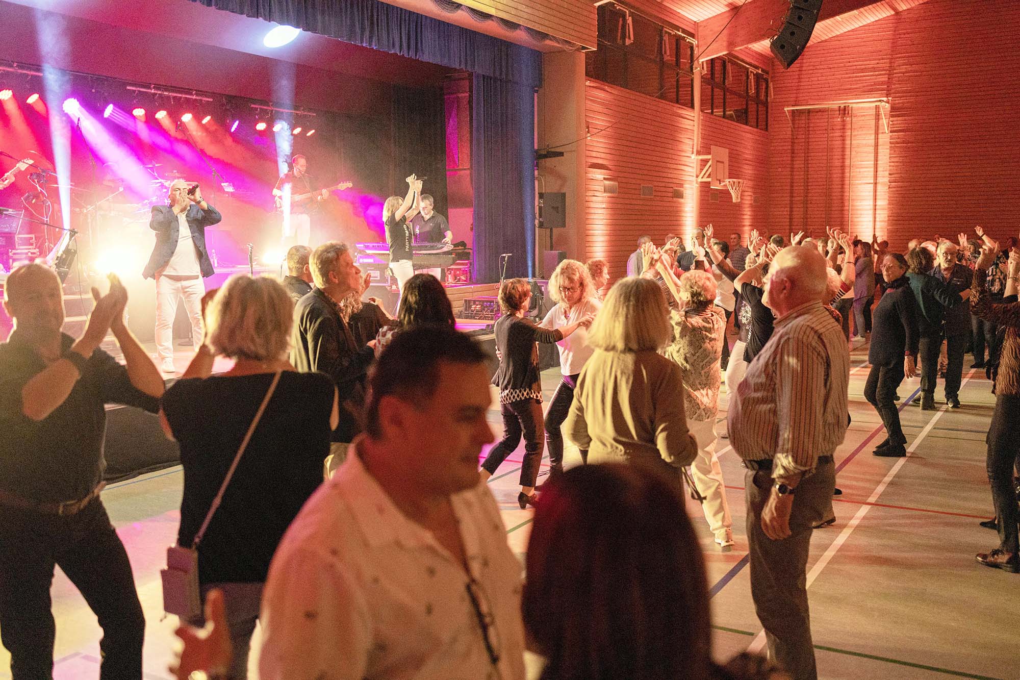 2023-11-8-OH-Veranstalter-Schlager Oldie Partynacht-20231031-EOSR3781