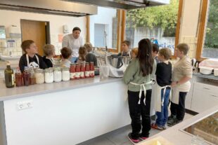 2023-12-1-OH-Swenja Gaethje- Gesunde Woche Kochschule 1