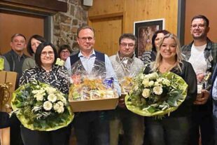 2023-12-13-NO-Unternehmen-Sägewerk Echtle-Ehrungen-c045acc8-7036-4f42-b802-39d21da44e2f