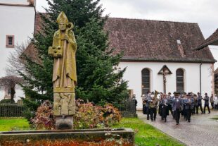 2023-12-13-ZE-UE-Huber-Nikolaus Patrozinium Unterentersbach Aufmarsch 2023