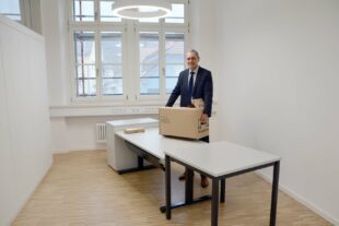 Zurück ins Bürgermeisterzimmer