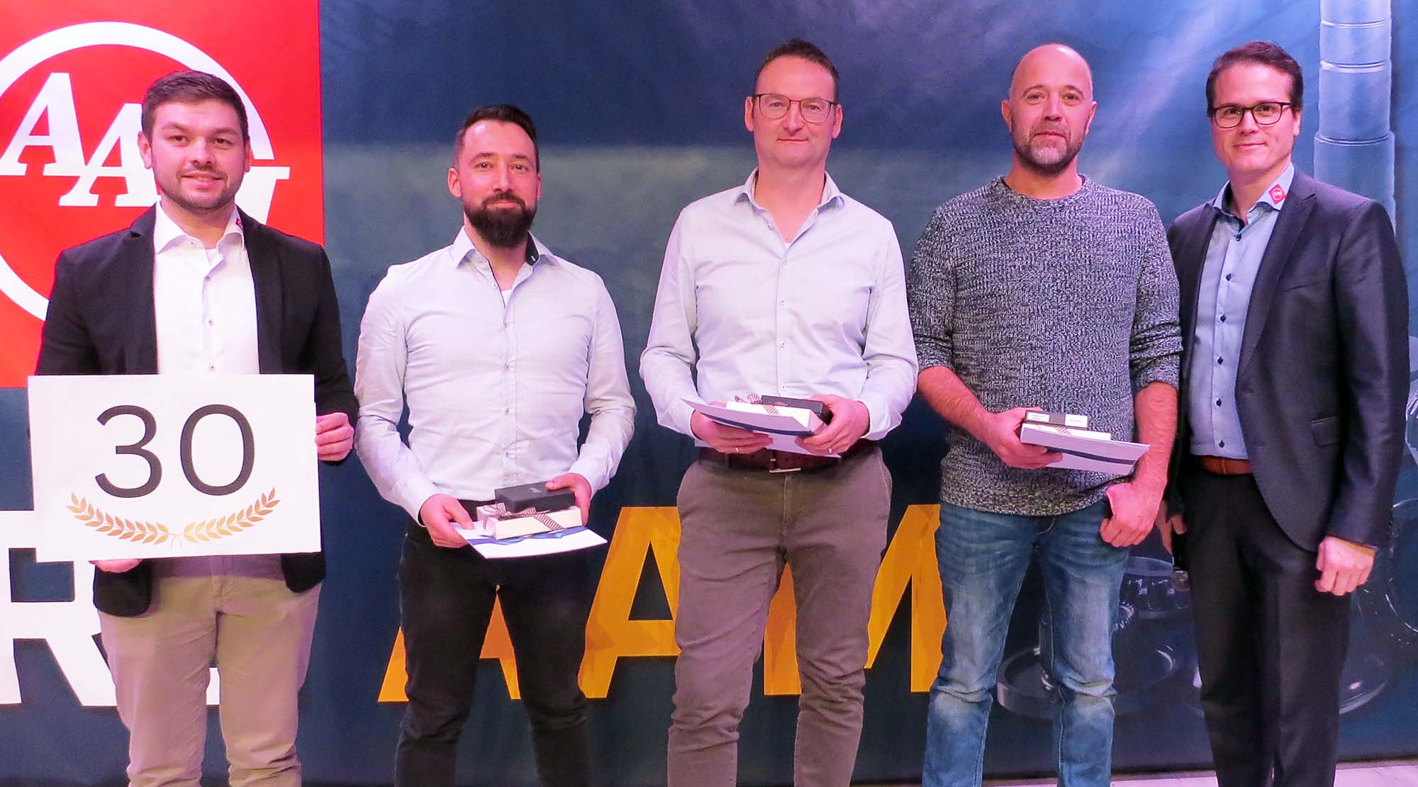 2023-12-18-ZE-UH-ga-AAM-IMG_8093