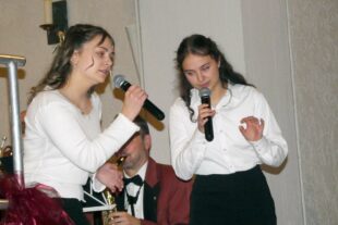 2023-12-20-BI-bia-Adventskonzert-und-Sangesduo