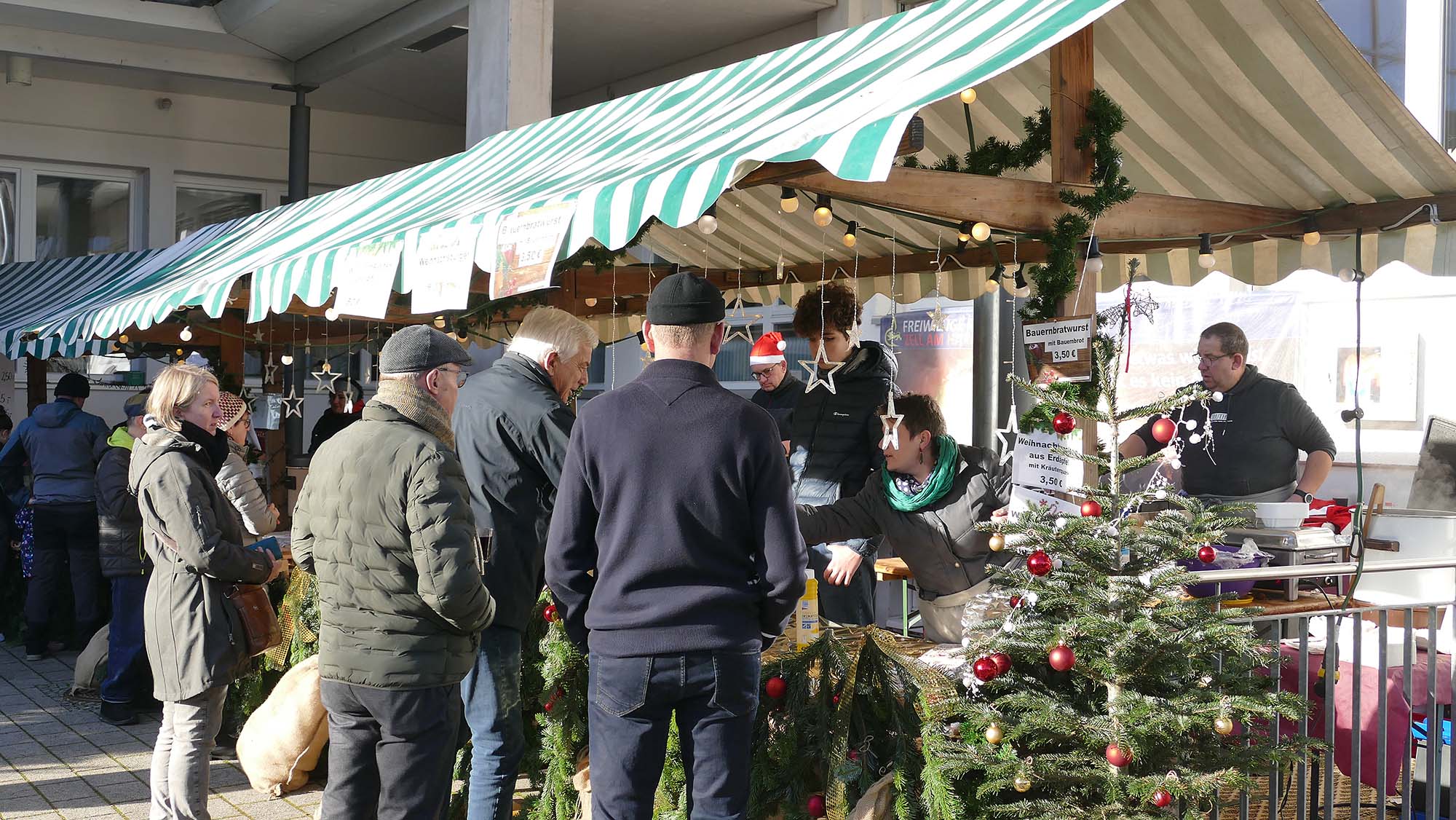 2023-12-20-ZE-UE-Martin Huber-Adventshock-Essen und Trinken bei der Feuerwehr