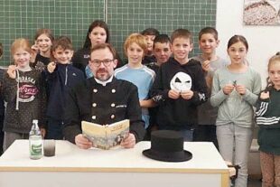 2023-12-4-OH-Brandenkopfschule- Vorlesetag Herr Wurz_Klasse 4