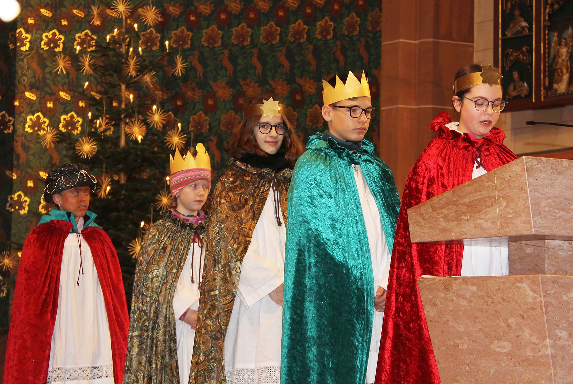 2024-1-2-OH-Franz Huber- Aussendung Sternsinger Bild-3