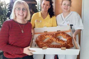 2024-1-4-BI- Manuela Ringwald-Moog- Neujahrsbrezel VdK Haus Kapellenblick 20231230_150855