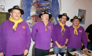 Zeller Narren bevölkern das 100-Jahr-Jubiläum des VSAN