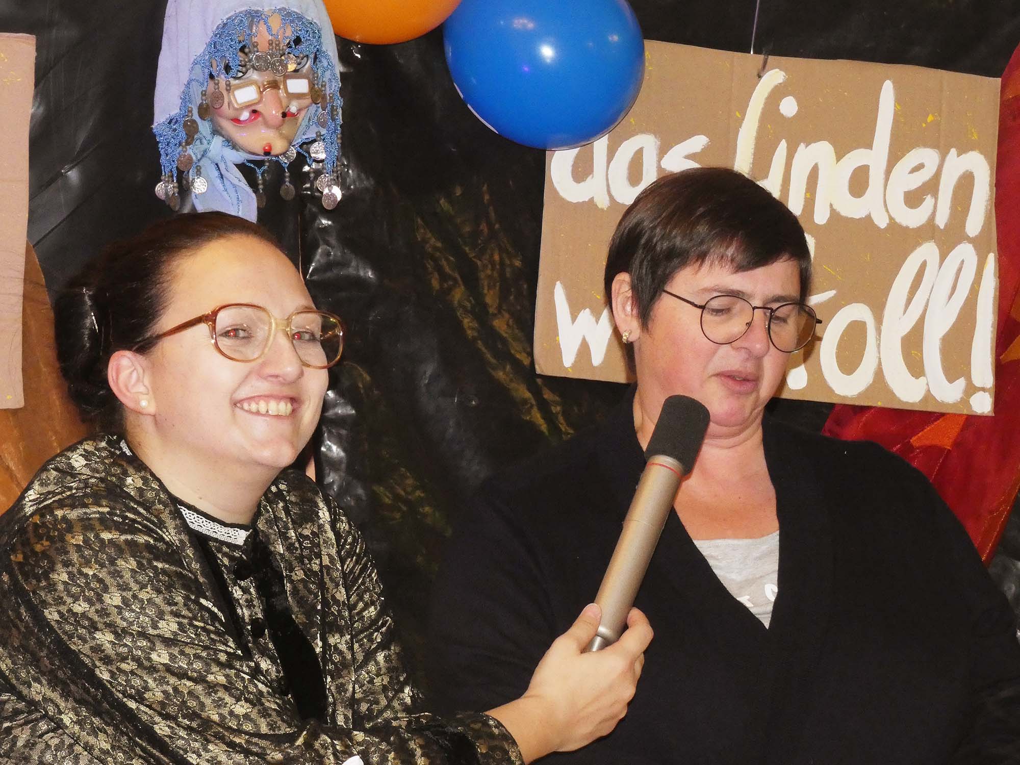 2024-2-12-NO-bia-Wieberfasend-und-Moderatorin-und-enttäuschte Ehefrau