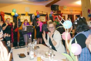 2024-2-12-NO-bia-Wieberfasend-und-Schnatterlärchen_Publikum