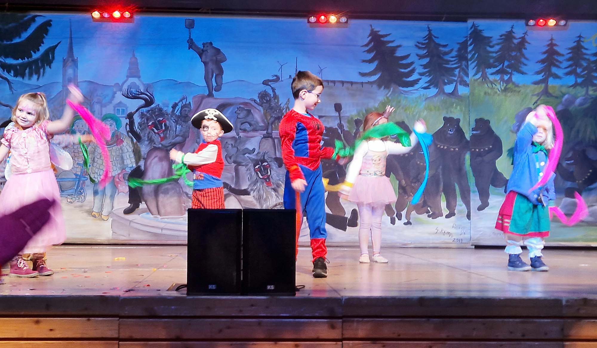 2024-2-12-OH-Marlen Engelmann-Kinderball-20240204_144719