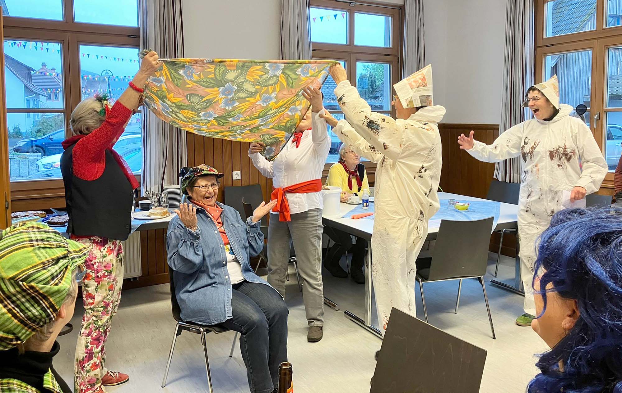 2024-2-14-BI-Andrea Mäntele-Närrische Kaffeestunde-Programmpunkt Maler