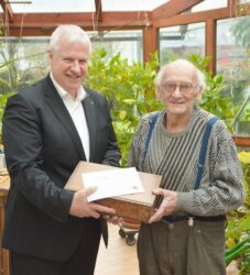 Eberhard Heilmann ist mit 99 noch körperlich und geistig fit