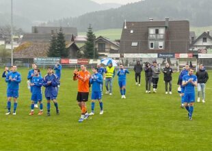 Stefan Schwarz hebt den FVU ins Glück