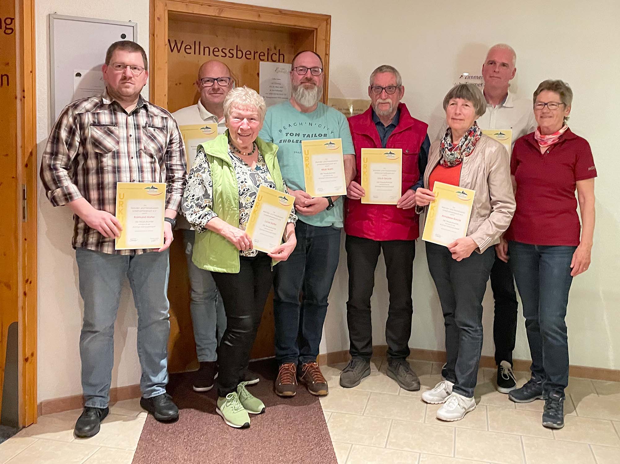 2024-3-28-ZE-UH-Rosemarie Kramer-WuF-Bild1_Jubilare