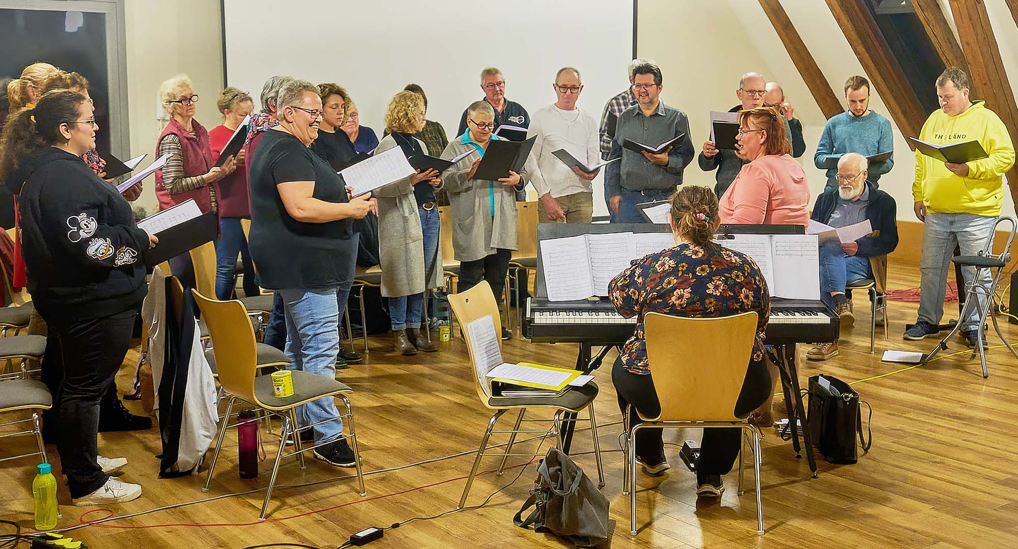 2024-3-6-BI-Wilhelm Eble-Projektchor von Chor für Alle probt[38]