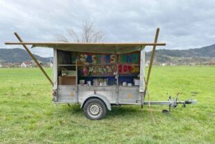 2024-3-8-BI- Hannah Heizmann- Naturkindergarten Osterstand Foto2_Stand