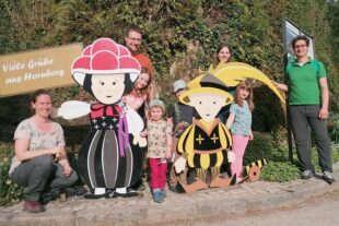 2024-4-15-BI-Wiebke Fix-SWV-Gruppenbild mit dem Maskottchen Kleiner Landsknecht