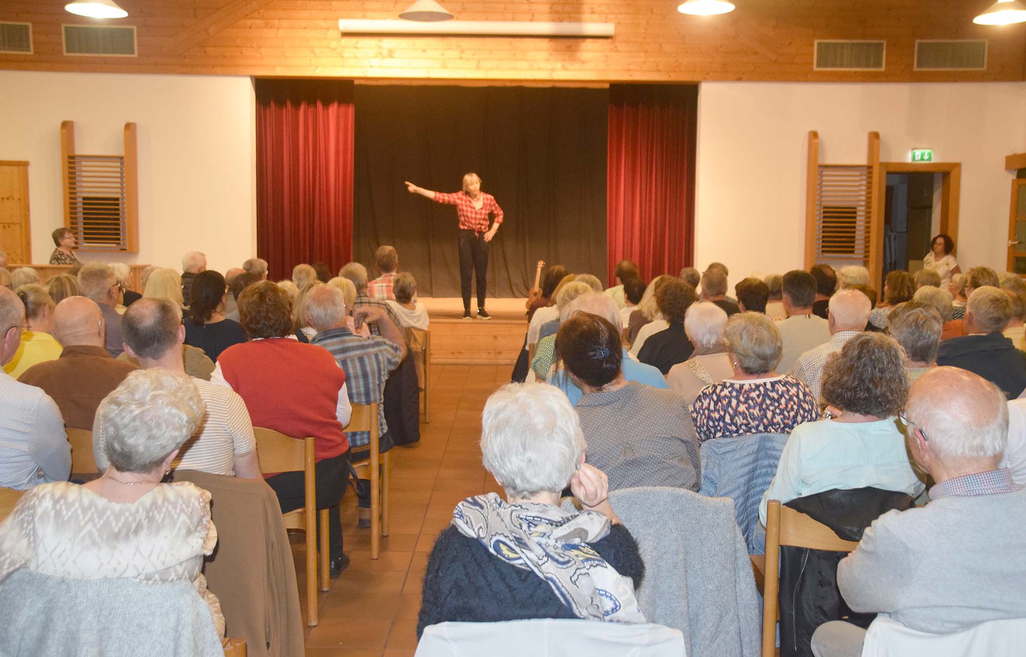 2024-4-15-NO-hv-Bildungswerk Kabarett-DSC_0192