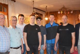 2024-4-15-OH-hps-Bürgerwehr Oberharmersbach-DSC_2360 2_Slider