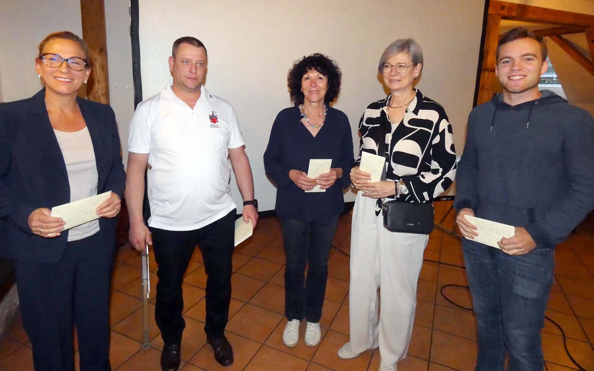 2024-4-15-ZE-bia-Golfclub-und-SP Dank Gruppe